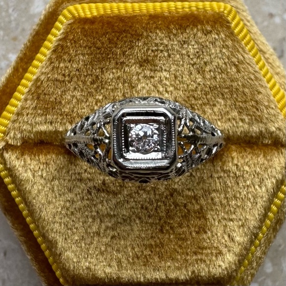 Diamond 18k White Filigree Edwardian Ring - Picture 10 of 14